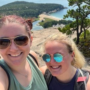 Meet your Posher, Jackie